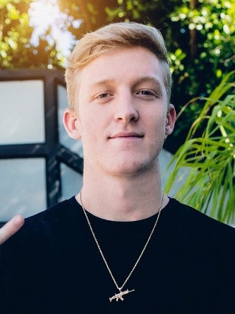 Tfue gaming setup
